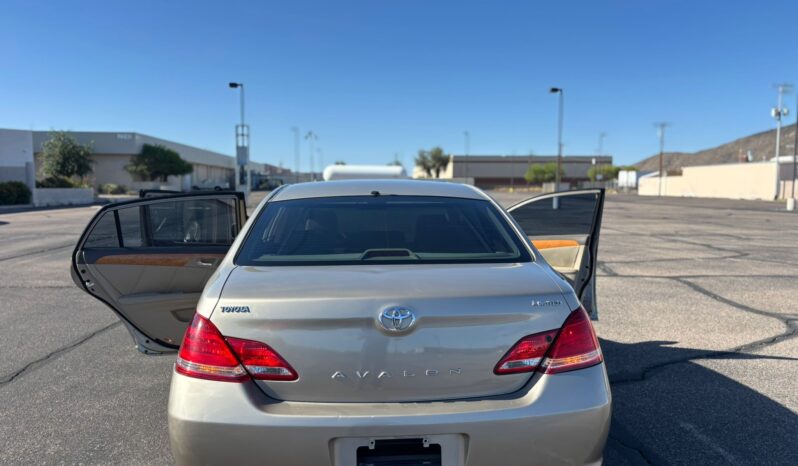 
								2005 Toyota Avalon Limited  Restored Salvage full									