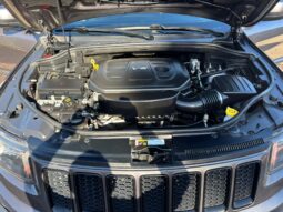 
										2016 Jeep Grand Cherokee Laredo | Restored salvage  full									