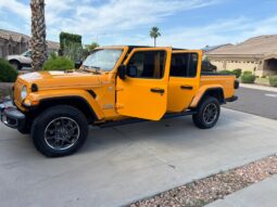 
										Jeep Wrangler Galadiato Overland full									