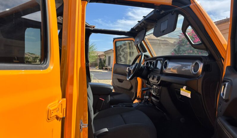 
								Jeep Wrangler Galadiato Overland full									