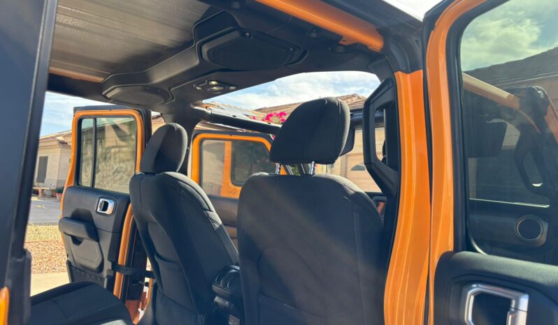 
								Jeep Wrangler Galadiato Overland full									