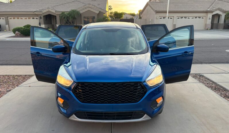
								2017 Ford Escape Se Restored Salvage full									