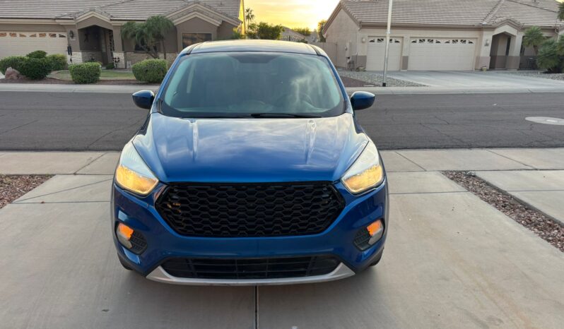 
								2017 Ford Escape Se Restored Salvage full									